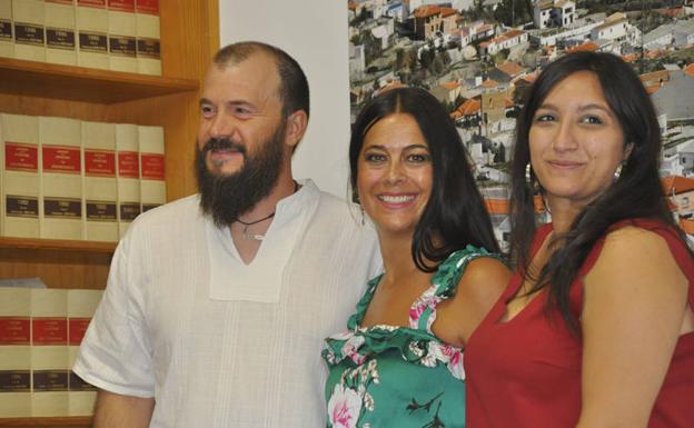 La Plaza Mayor de Baza acoge el VI Festival Flamenco 'Peña Arremate'
