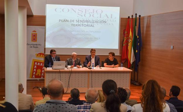 La Universidad de Granada pone sus conocimientos para el desarrollo de las comarcas de Baza y Huéscar