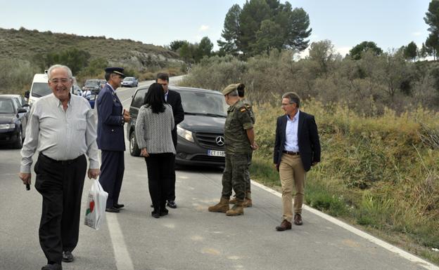 Los alcaldes exigen a la Junta un paso alternativo sobre el Río Baza