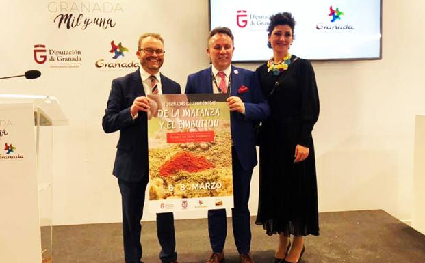 La Puebla presenta en Fitur sus jornadas matanceras y un callejero digital turístico