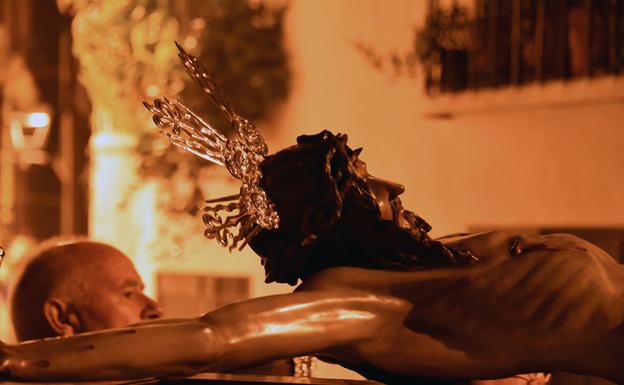 Celebrado el Vía Crucis oficial previo a la Semana Santa de Baza