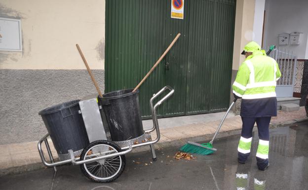 El Ayuntamiento incrementa la limpieza viaria