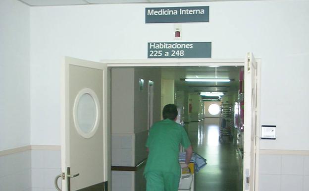 El Hospital de Baza se prepara para acoger a más contagiados por el coronavirus