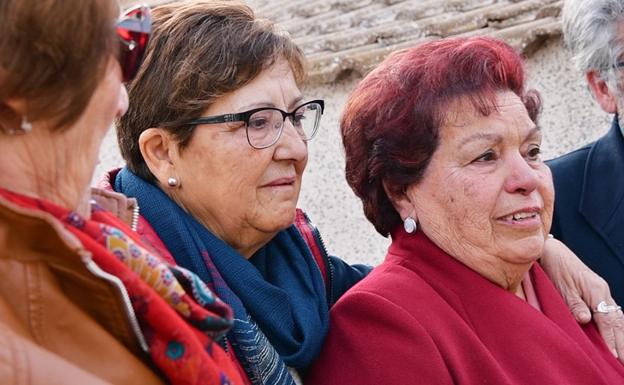 Relatoras Producciones estrena on-line 'La aguja de dos puntas', el retrato de la represión de una maestra republicana en Granada