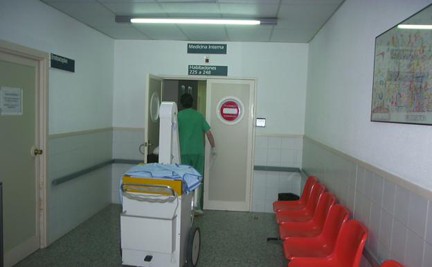 El Hospital de Baza suma 11 días con la UCI vacía y solo tres enfermos ingresados en planta