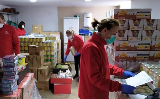 El Ayuntamiento de Baza incrementa su aportación a Cáritas y Cruz Roja en 10.000 euros más