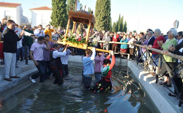 Huéscar y Puebla de Don Fadrique sin romería de las Santas