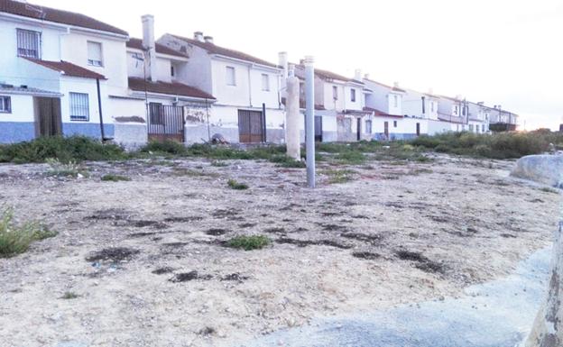 La Junta licita obras en la red de saneamiento de un grupo de 45 viviendas en Cuevas del Campo