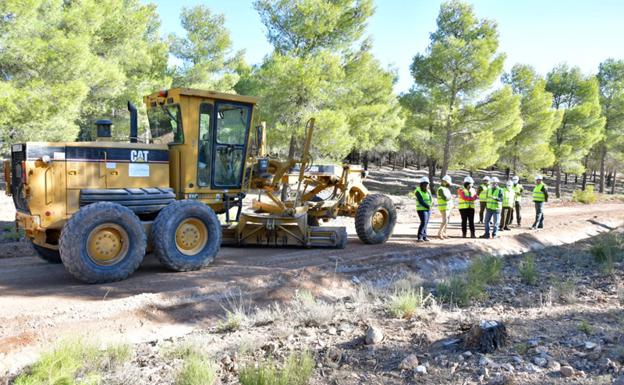 La Junta ejecuta obras y arreglos en caminos forestales de la provincia por valor de 1,4 millones de euros
