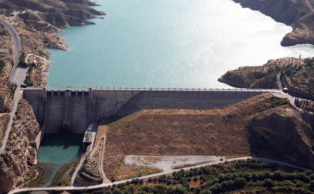 6,4 millones de euros para la impermeabilización de la ladera izquierda del Negratín