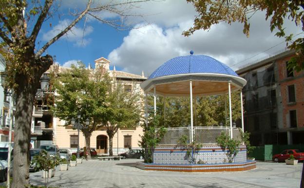Huéscar pone en marcha varias iniciativas de apoyo al comercio y hostelería
