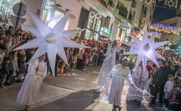 Baza suspende la cabalgata de los Reyes Magos para evitar concentraciones