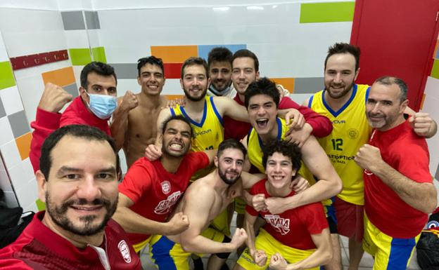 El Multiópticas Baza se acerca a los play off de ascenso
