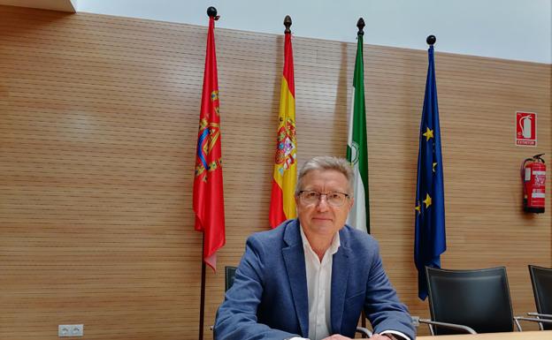 El PSOE elige a Manuel Gavilán como candidato a la alcaldía Baza