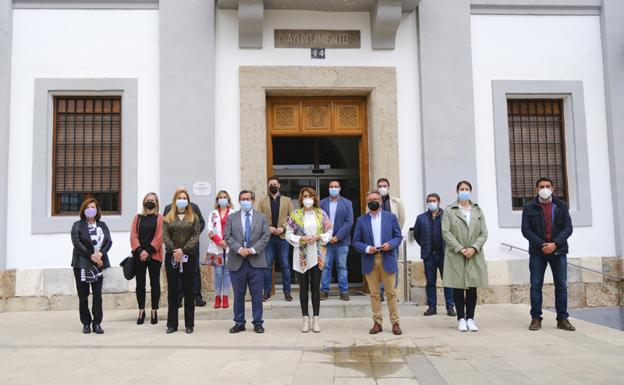 El alcalde de Baza pide a Susana Díaz iniciativas parlamentarias para proyectos pendientes por la Junta de Andalucía