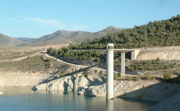 Confederación licita por 2,6 millones las obras para la impermeabilización del embalse de San Clemente