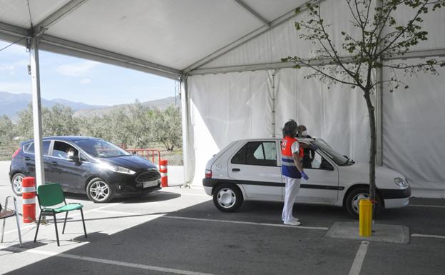 512 personas nacidas en los años 1960 y 1961 serán vacunados este viernes en Baza