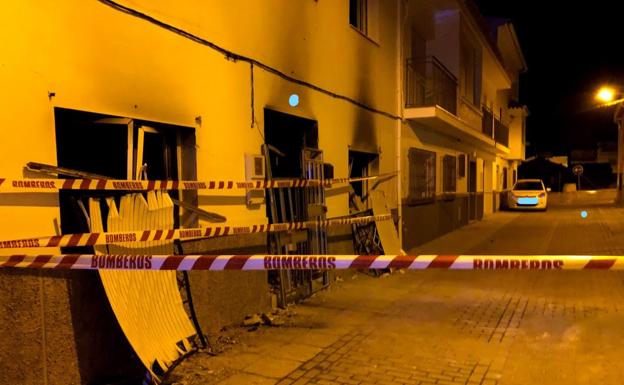 Herido grave un hombre tras una deflagración de gas en una vivienda de Baza