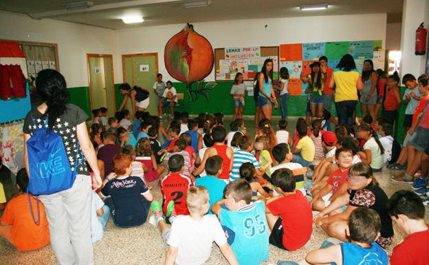 El Ayuntamiento de Baza recupera la escuela de verano, pero con restricciones