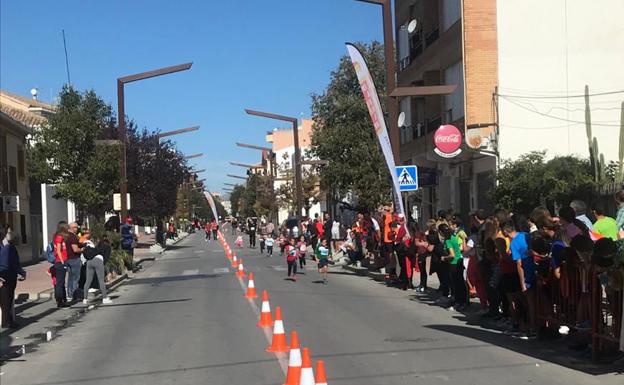 La 4ª edición de la Milla Bastetana se celebra este sábado
