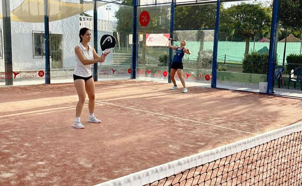 244 participantes en la VIII edición del Dentia Open de Pádel 'Dama de Baza'
