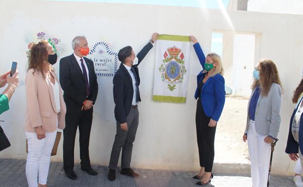 Inaugurado en Huéscar el 'Callejón de la Igualdad' dentro del proyecto 'Callejeando la invisibilidad'