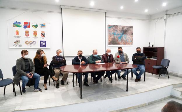 Cuatro municipios de la comarca de Baza se unen en torno al plan para modernizar los regadíos