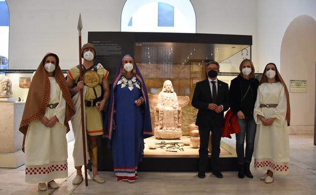 Un grupo de trabajo analizará el estado de conservación actual de la Dama de Baza, la Dama de Elche y la Dama oferente