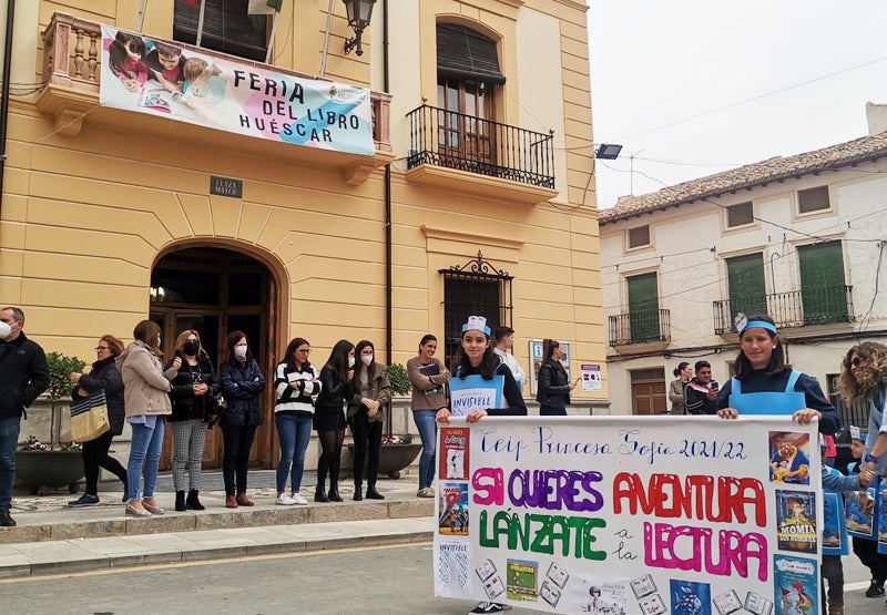 Huéscar disfruta de un amplio abanico de actividades del Día del Libro