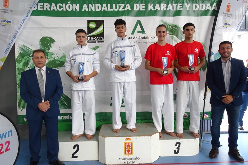 Málaga se impone en el Campeonato de Andalucía de Karate cadete, júnior y sub 21 celebrado en Baza