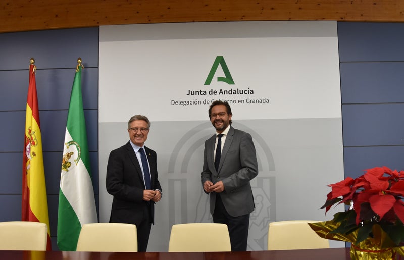 El alcalde de Baza se reúne con el delegado del Gobierno en Granada para desatrancar 20 pendientes