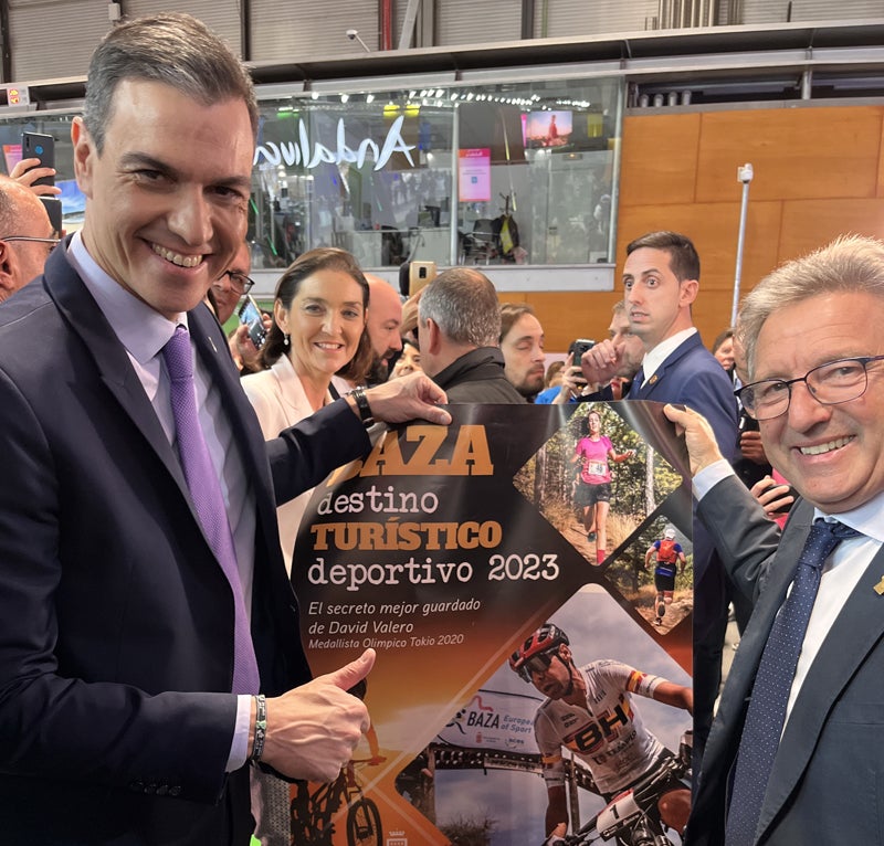 Baza muestra en Fitur los atractivos naturales, patrimoniales y gastronómicos que la convierten en Destino Turístico Deportivo