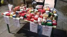 Éxito de la sexta recogida solidaria del PSOE de Huesa que donará más de 500 kilos de alimentos y numerosos juguetes