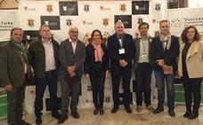 Expertos internacionales debaten en Cazorla sobre los programas de reintroducción del quebrantahuesos