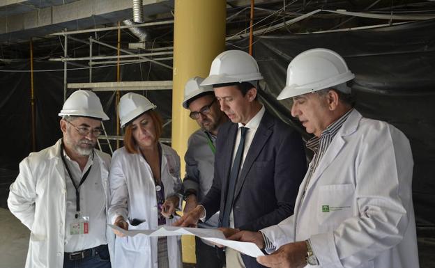Las obras del Hospital de Día Médico del Poniente avanzan a buen ritmo para concluir en plazo