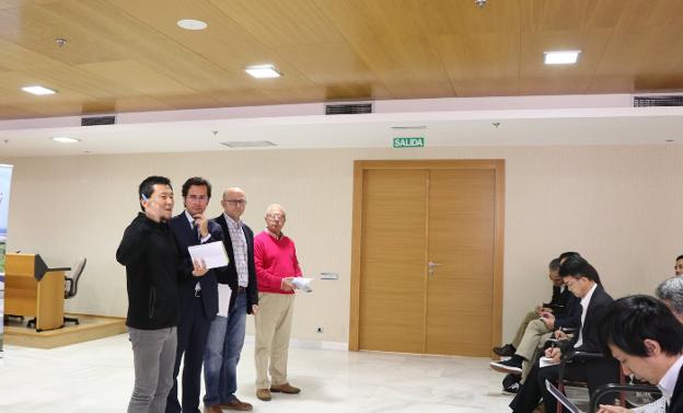 Cooperativistas japoneses toman nota de las certificaciones del agro ejidense