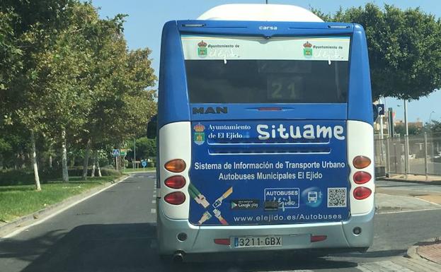 Más de 3.200 personas se benefician de la bonificación municipal de transporte urbano