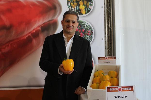 Monsanto abre sus instalaciones de El Ejido a clientes de España y Portugal