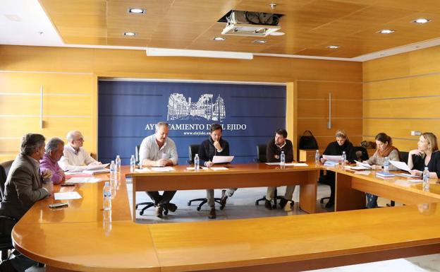 El Consistorio invertirá 2,4 millones de euros en nuevo alumbrado en Ejido Centro