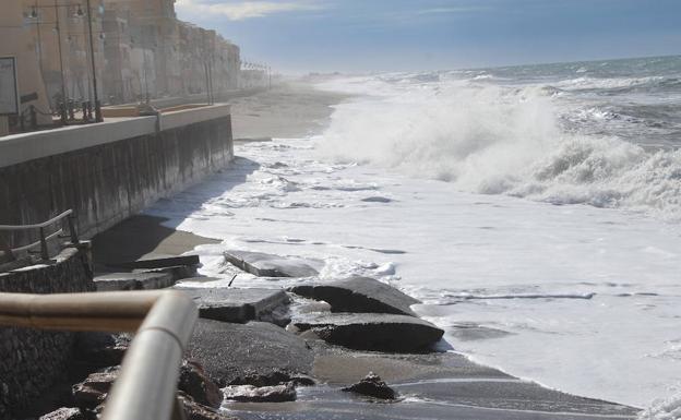 El PSOE exige una solución definitiva para las playas de Guardias Viejas y Balerma