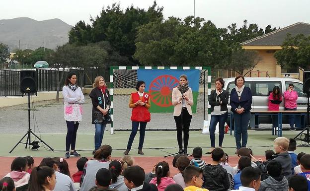Actividades deportivas y de sensibilización en el Día Internacional del Pueblo Gitano