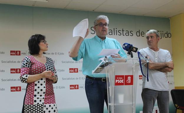 El socialista Tomás Elorrieta comunica su renuncia al puesto de concejal