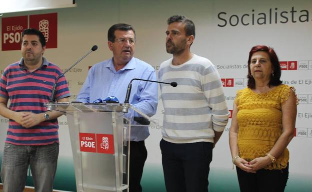 Desiderio Enciso vuelve al PSOE y entrará en la dirección del partido en el municipio