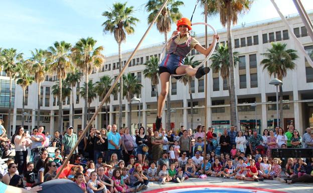 Circo, magia, humor y diversión en la propuesta teatral del Ayuntamiento de El Ejido para el verano