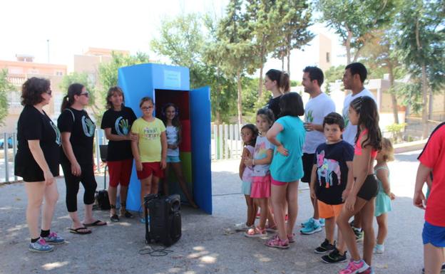 El colegio Tierno Galván acoge una escuela de verano con muchos valores