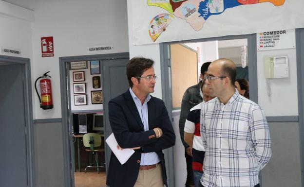 El alcalde pide un Plan de Choque por la Educación específico para El Ejido