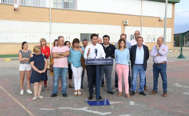 Cinco centros educativos de El Ejido aún carecen de salida de emergencias