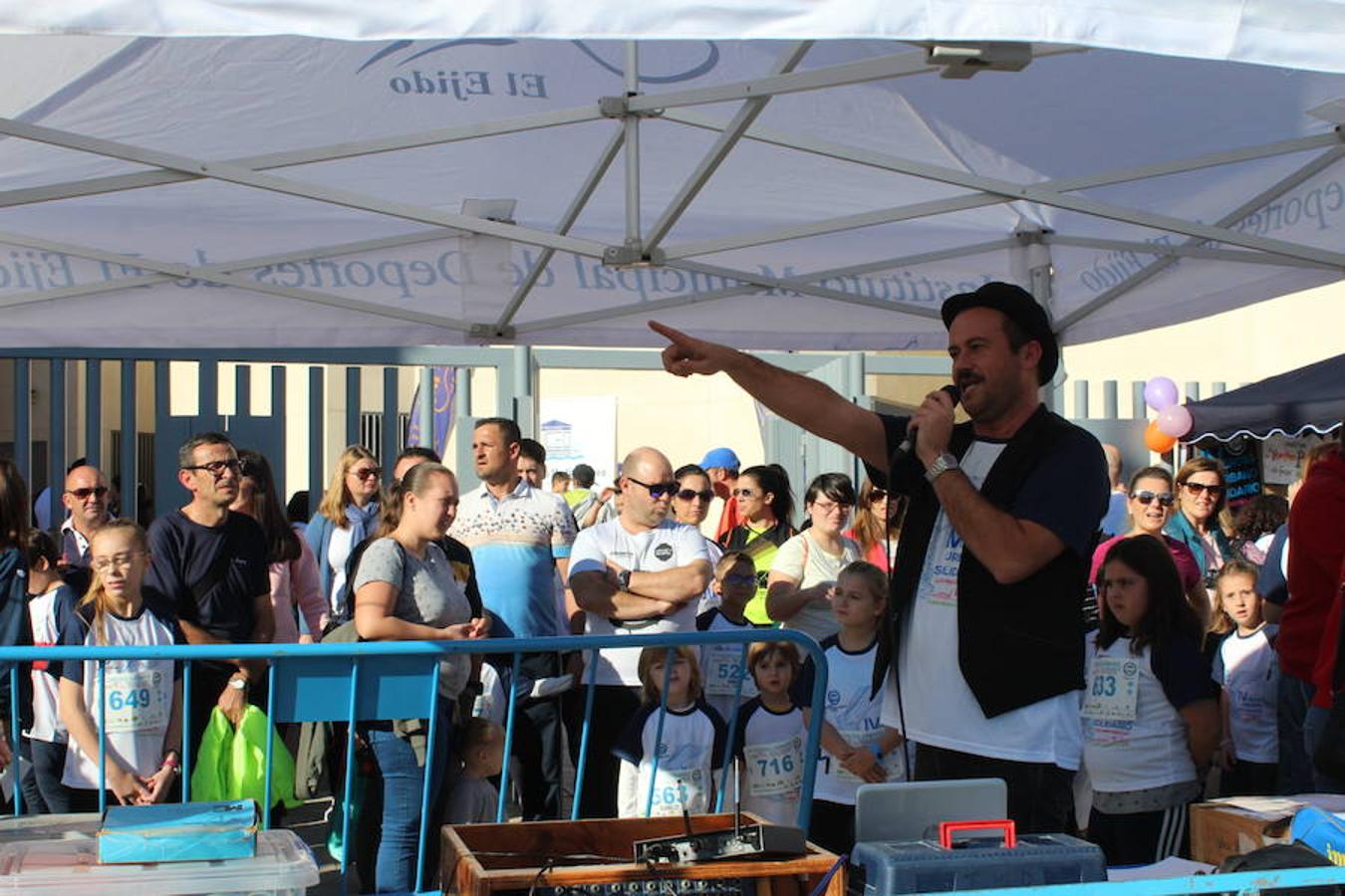 El Cross Urbano Solidario cuenta con unos 600 participantes por una buena causa