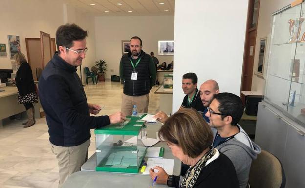 Arranca la jornada electoral a la Junta de Andalucía con normalidad
