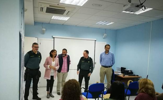 Almerimar acoge un curso sobre prevención frente a las agresiones